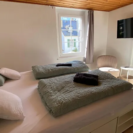 Bed and breakfast Gaestehaus Heikes Moselterrasse Lösnich